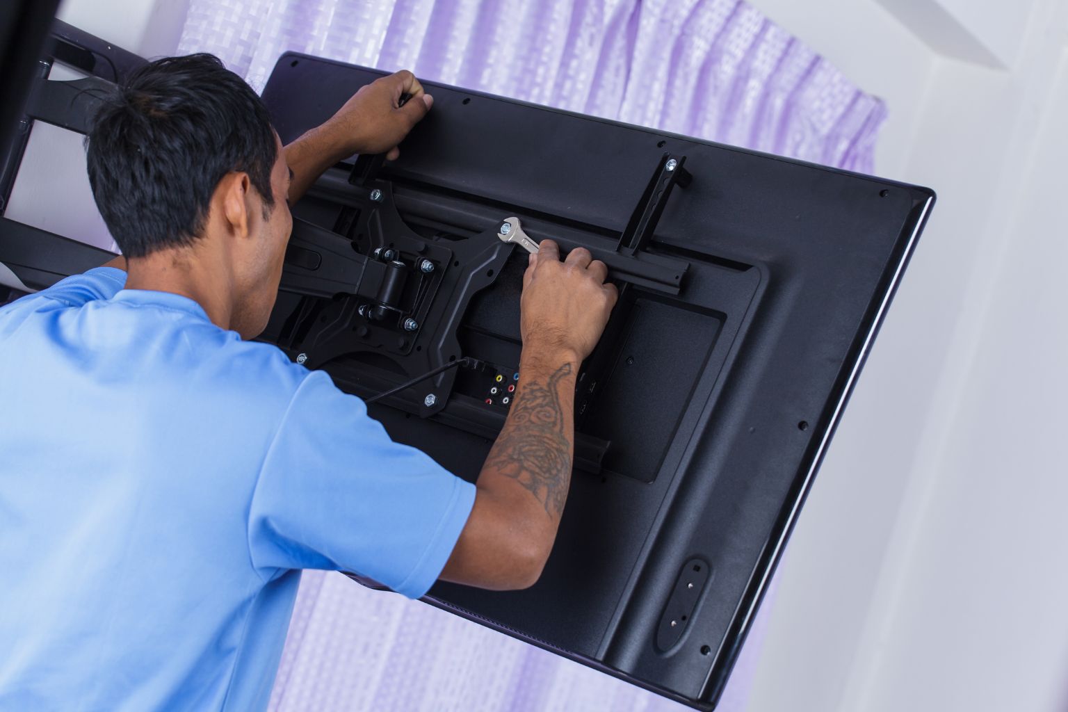 TV Wall Mounting